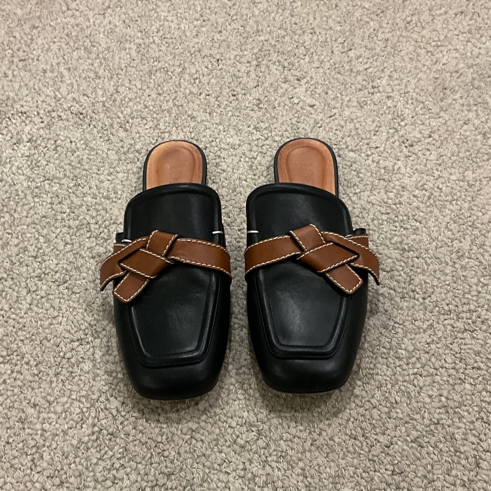 Loewe Women’s Black and Brown Slip-On Mules